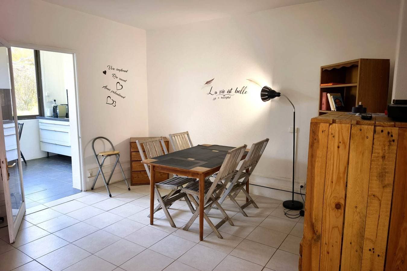 Foto 11 von 15: Ferienwohnung für 4 Personen mit Terrasse