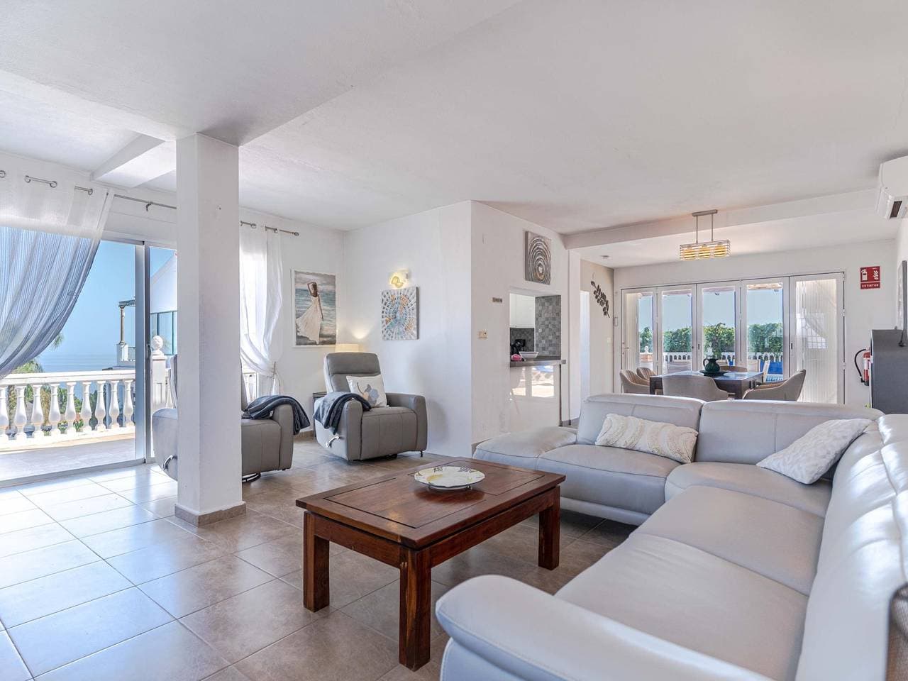 Foto 12 von 36: Wunderschöne Villa mit privatem Swimmingpool