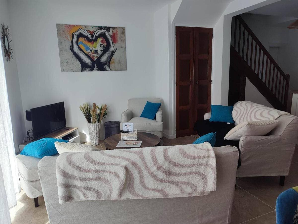 Foto 4 von 25: Three-Bedroom House