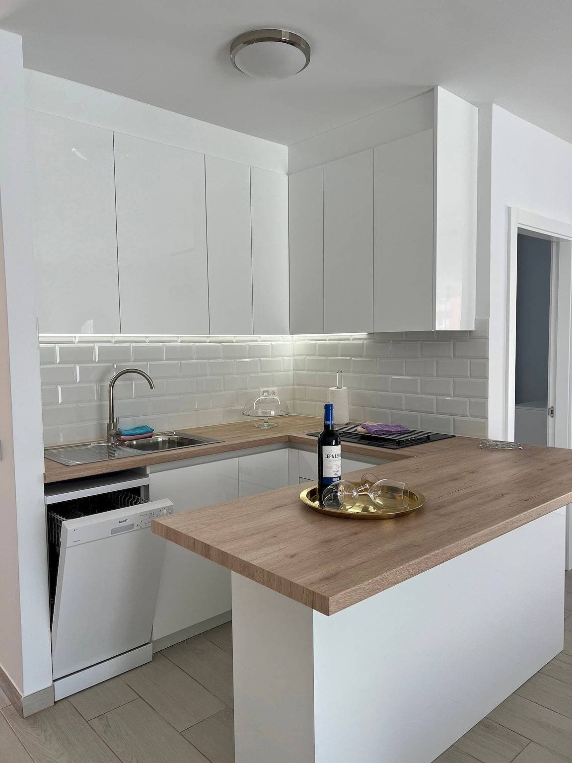 Foto 7 von 42: Villa für 5 Personen mit Terrasse