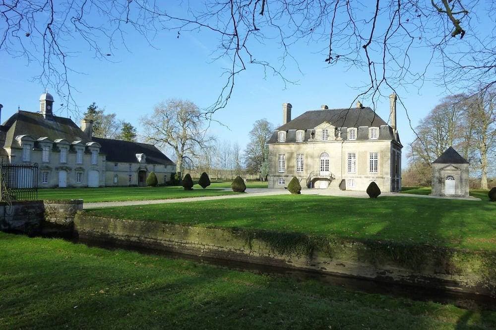 Historisches Denkmal zwischen Bayeux und den Landungsstränden der Normandie 1