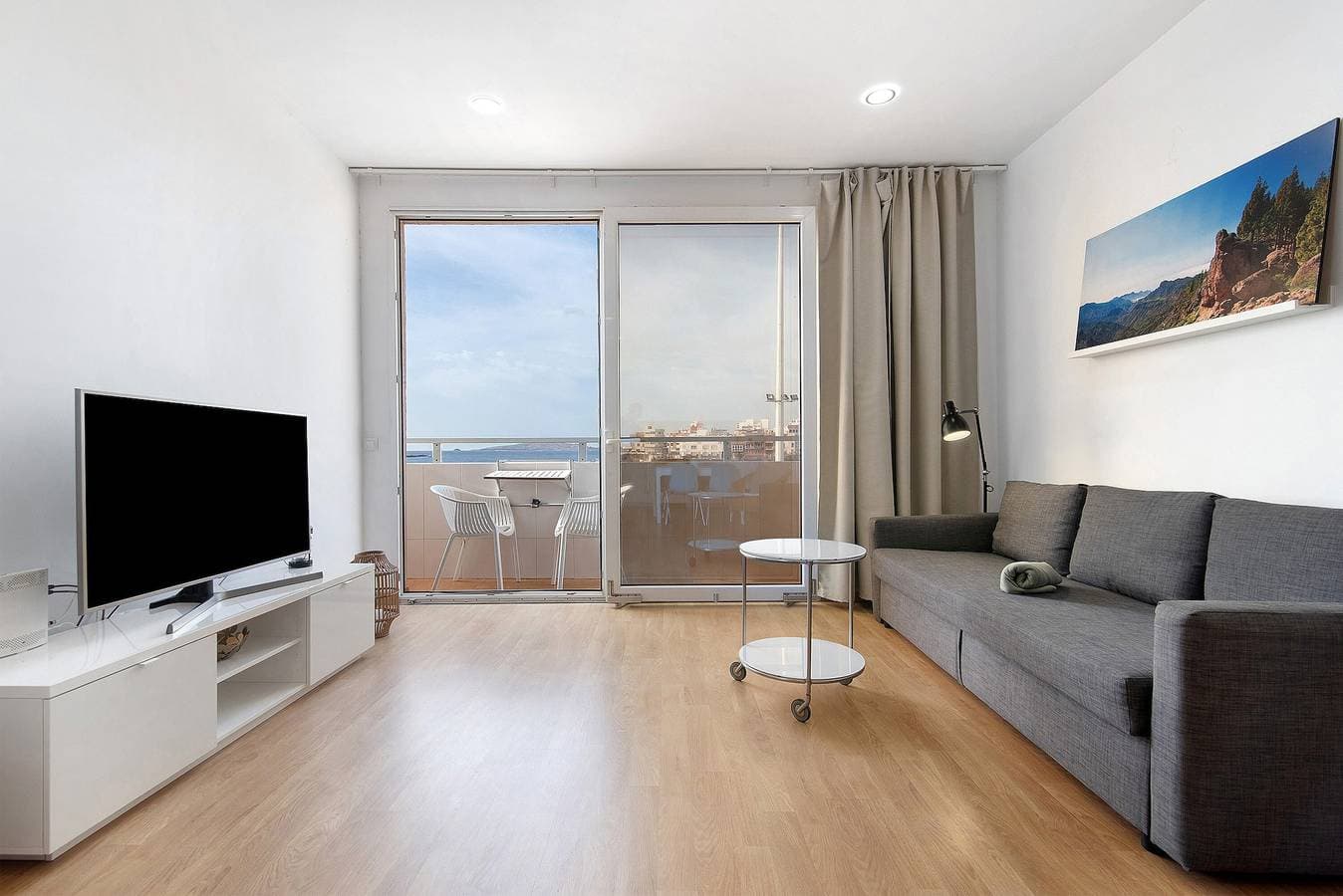 Foto 2 von 26: Ferienwohnung 'Suite Playa y Mar' mit Balkon und Klimaanlage