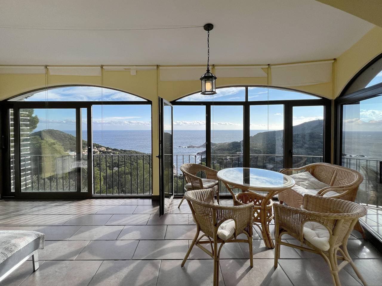 Foto 7 von 18: Villa für 6 Personen mit Terrasse