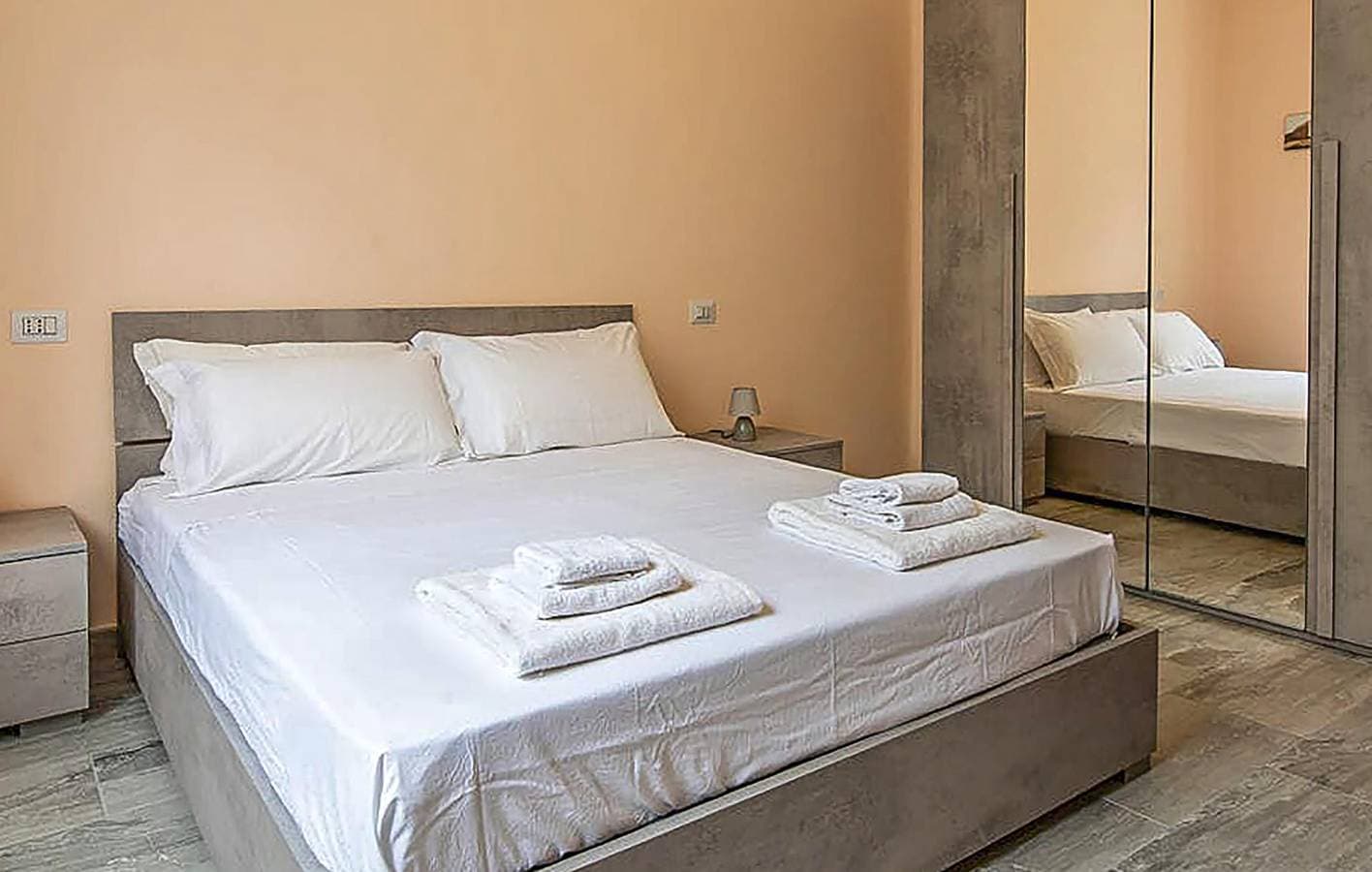 Foto 12 von 22: Gemütliches 1BR mit Annehmlichkeiten