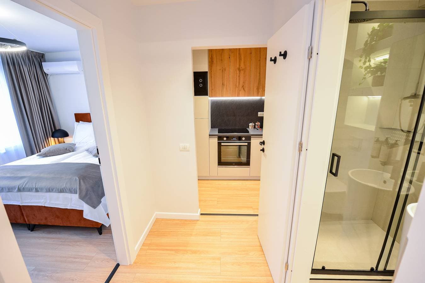Foto 7 von 25: Twin II Apartment - Ein Schlafzimmer - Cismigiu-Gärten