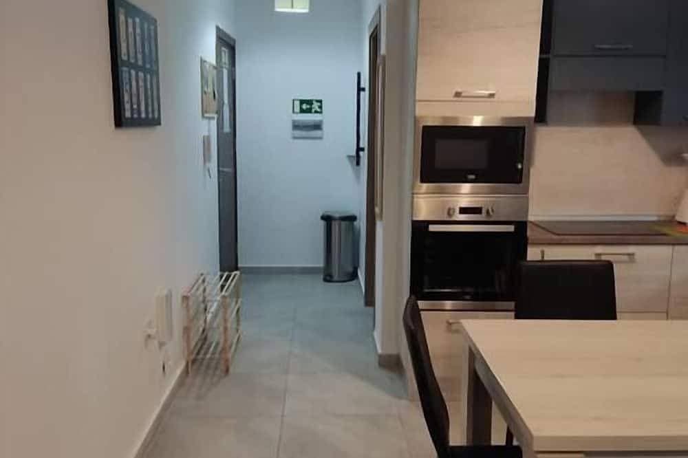Foto 13 von 20: Salina Wharf, Block E, Apt. 27 by Crysalex Houses