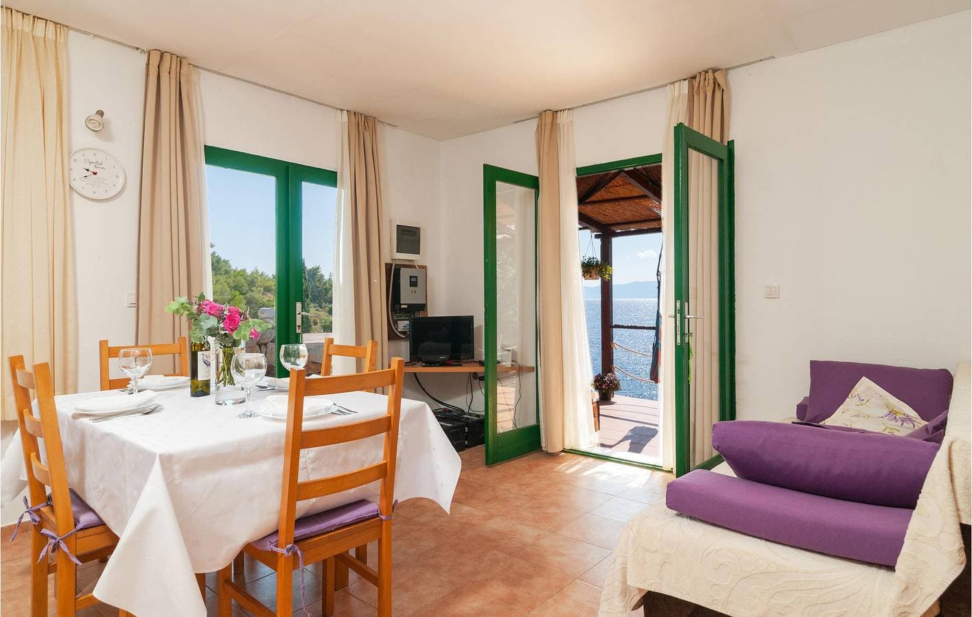 Foto 6 von 31: Gemütliche Ferienwohnung mit Meerblick, Terrasse und Parkplatz, 1000 m vom Strand entfernt