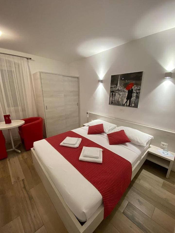 Foto 9 von 17: Standard King Room