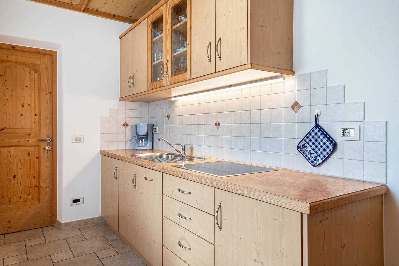 Foto 9 von 27: Ferienwohnung "Schreiberhof Panorama" mit Bergblick, Gemeinschaftsgarten und WLAN