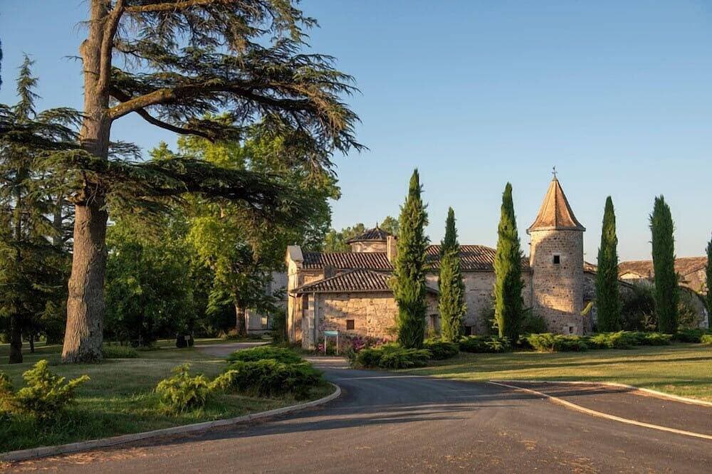 Foto 12 von 25: Luxuriöse 2-Bett-2-Bad-Villa mit beheiztem Pool auf Weingut Weingut