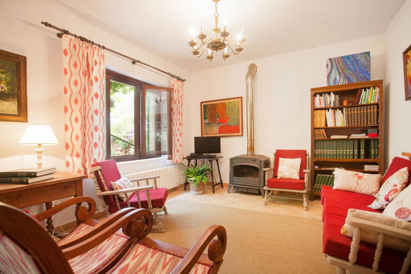 Foto 5 von 35: Eremus - Ferienhaus mit Privatgarten in Valldemossa. WiFi gratis