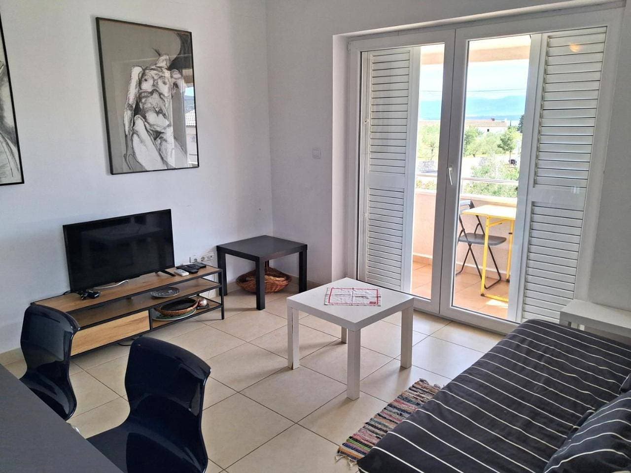 Foto 6 von 17: One-Bedroom Apartment with Balcony and Sea View