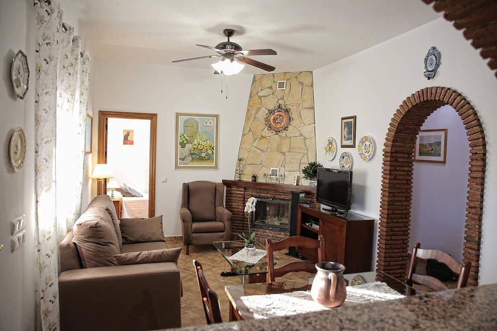 Foto 11 von 30: Private Villa, umgeben von Orangenbäumen, mit Swimmingpool, 10 Minuten vom Zentrum entfernt