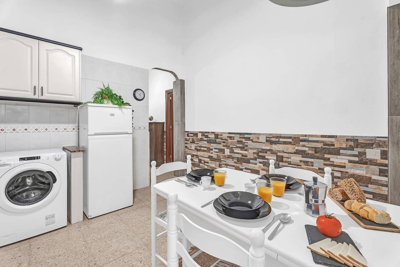 Foto 8 von 30: Ferienhaus 'Paisa House' mit privater Terrasse und WLAN