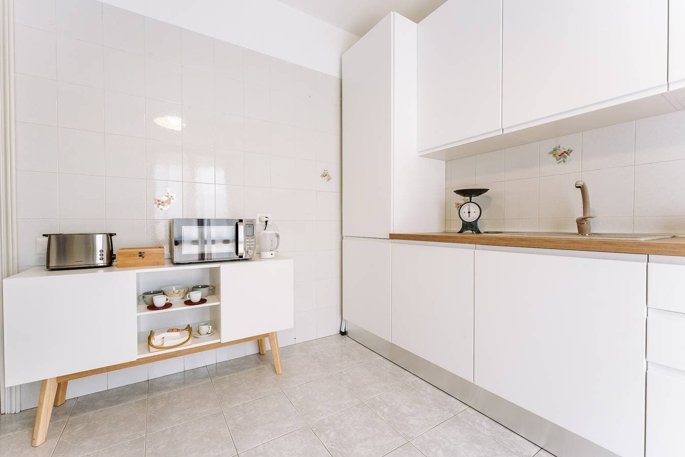 Foto 6 von 26: Ferienwohnung 'Artemisia Haus Vastema' mit privater Terrasse, Balkon und Klimaanlage
