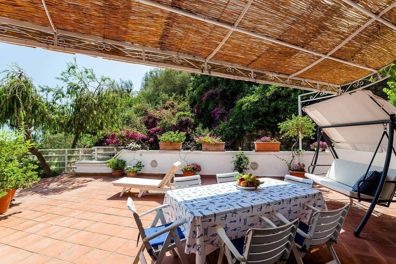 Foto 5 von 24: Ferienhaus für 7 Personen mit Terrasse