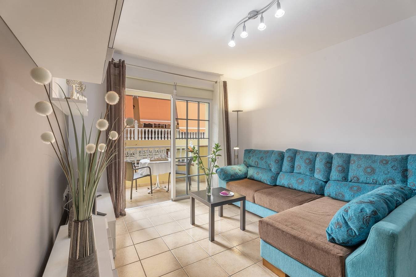 Foto 2 von 24: Ferienwohnung 'Casa Volcán Y Mar 1 Derecha' mit Balkon, WLAN und Klimaanlage