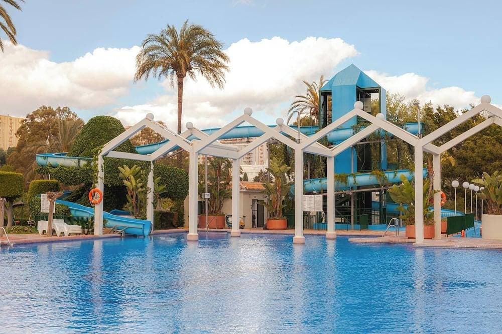 Foto 13 von 20: Deluxe Apartment in BenalBeach with Water Park