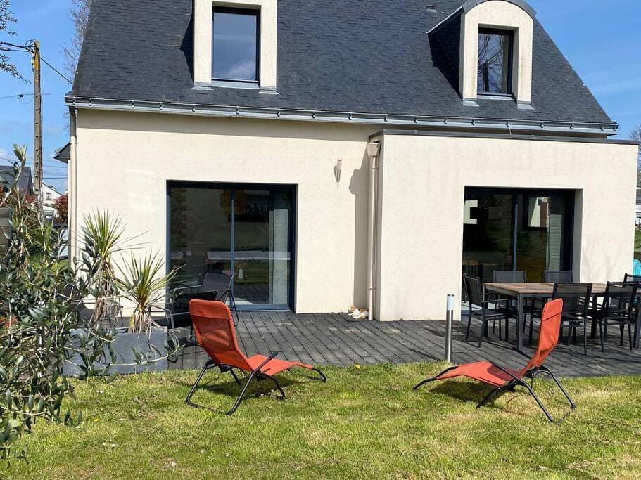Foto 7 von 17: Three-Bedroom House