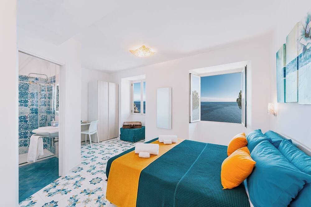 Foto 2 von 30: Villa Eris: Private sea access, private pool and spa, free concierge service
