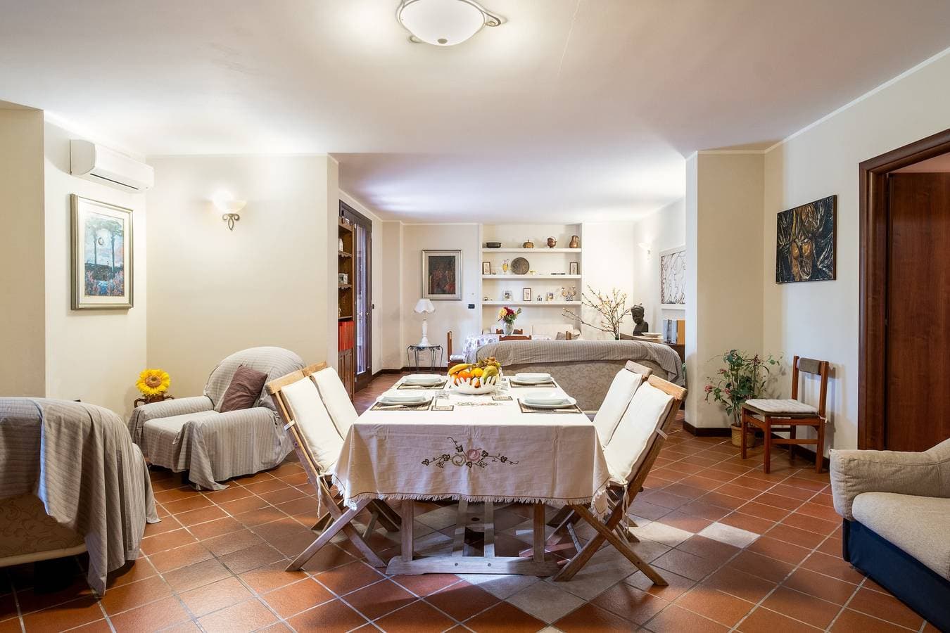 Foto 5 von 21: Apartment 'Casa Cenate Due' mit privater Terrasse, WLAN und Klimaanlage