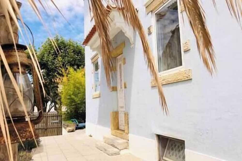 Foto 11 von 30: Aloha Beach House Erdgeschoss 3 Schlafzimmer Parede Cascais