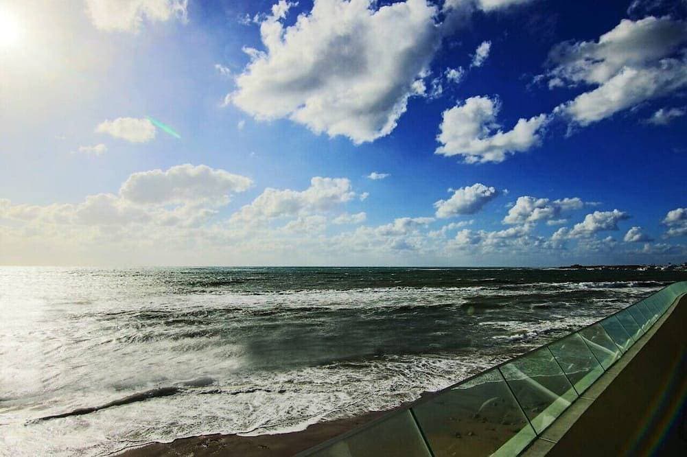Foto 11 von 15: Phaedrus Living: Seaside Modern Flat Limnaria 123