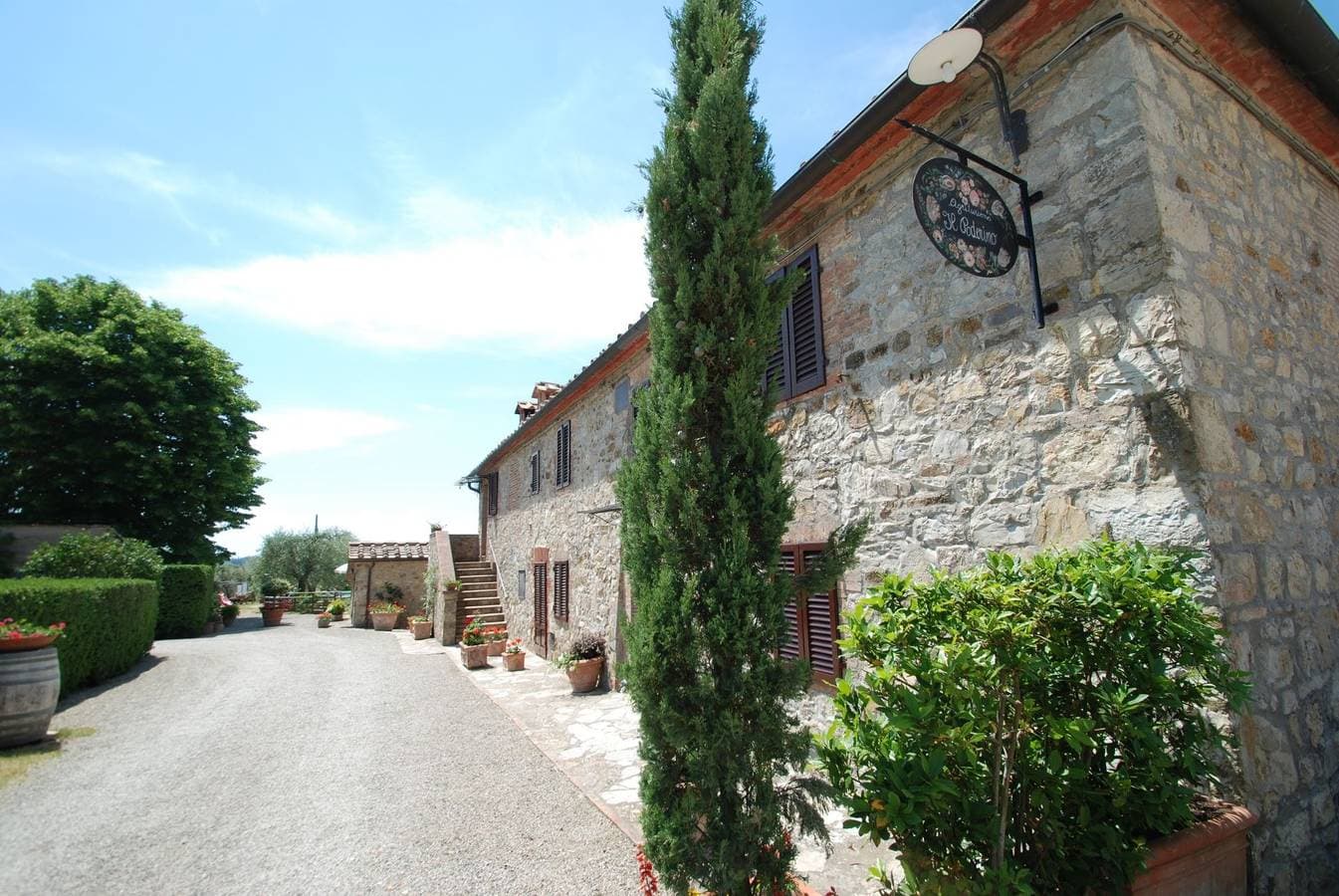 Foto 4 von 25: Villa für 4 Personen mit Pool