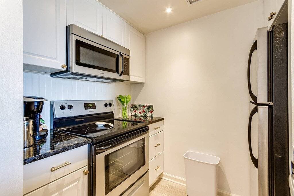 Foto 9 von 49: Oceanfront 1Br Condo | Private Balcony, Direct Beach Access, Sleeps 4