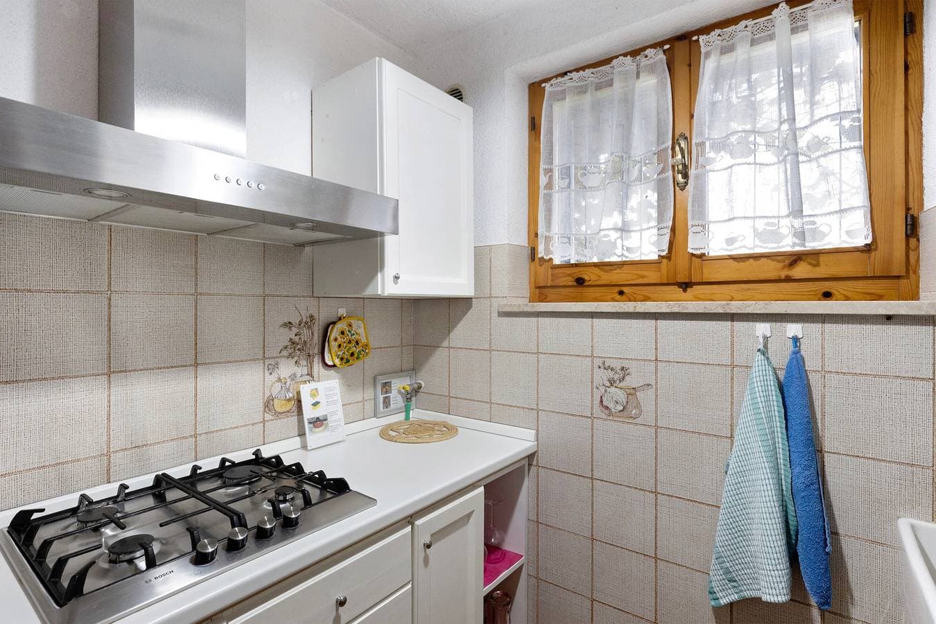 Foto 11 von 27: Monoroom mit Garten- und Seeblick, privater Terrasse und WLAN