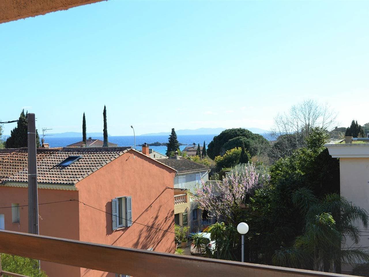 Foto 2 von 17: Studio für 4 Pers, Parkplatz, Haustiere erlaubt, strandnah - Le Lavandou