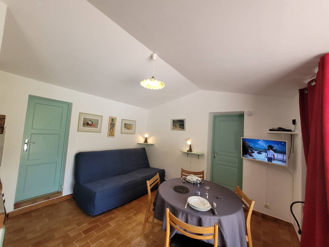 Foto 3 von 25: Gîte „Mami Zi“ mit Bergblick, WLAN und Klimaanlage
