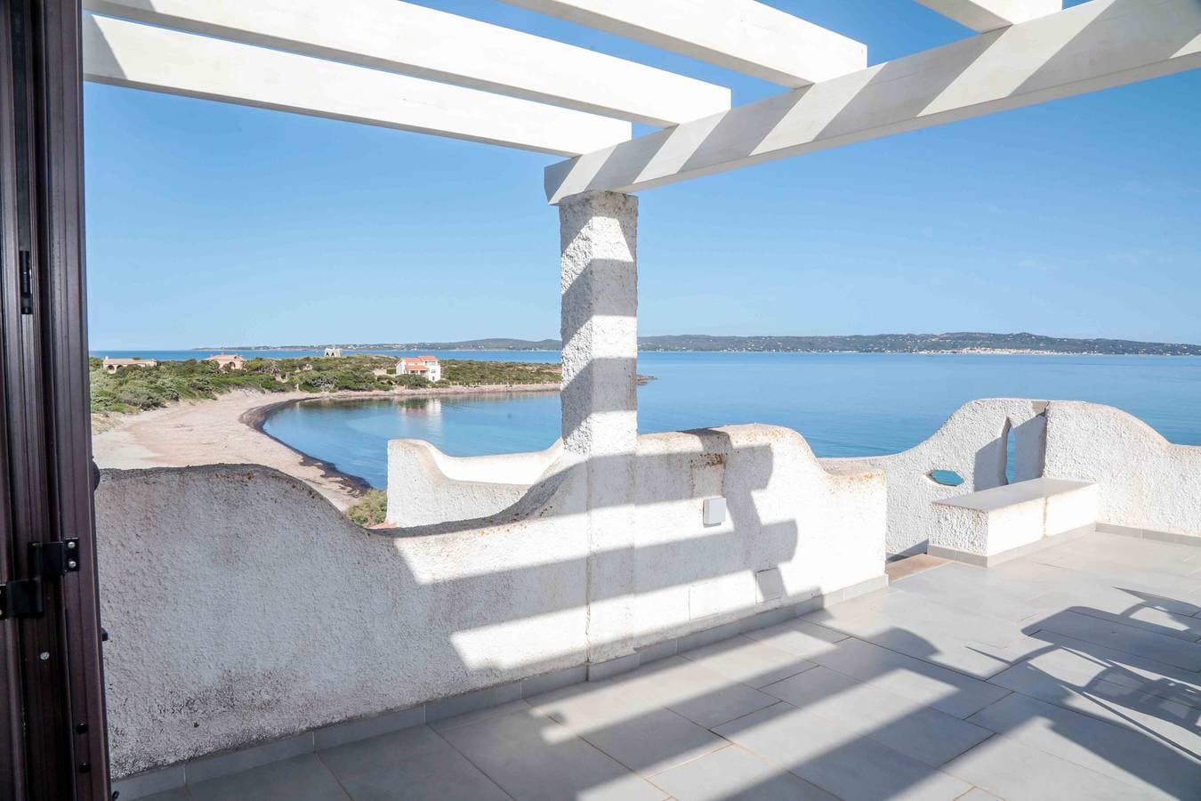 Foto 7 von 31: Luxury Beachfront Villa Kaleidos