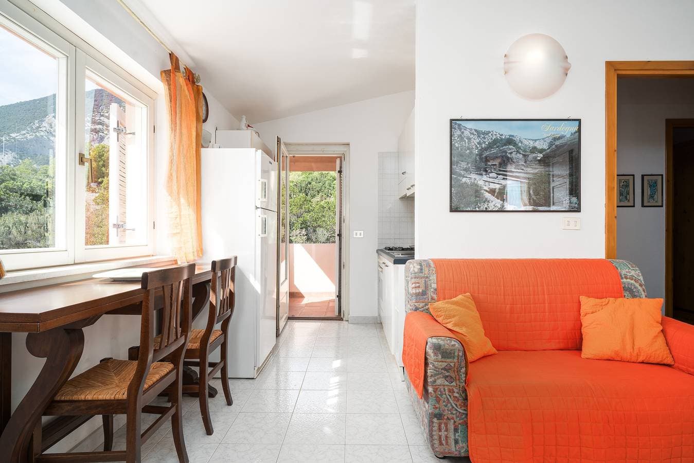 Foto 9 von 21: Ferienwohnung 'Ignis Cala Gonone' mit Meerblick, privater Terrasse und WLAN
