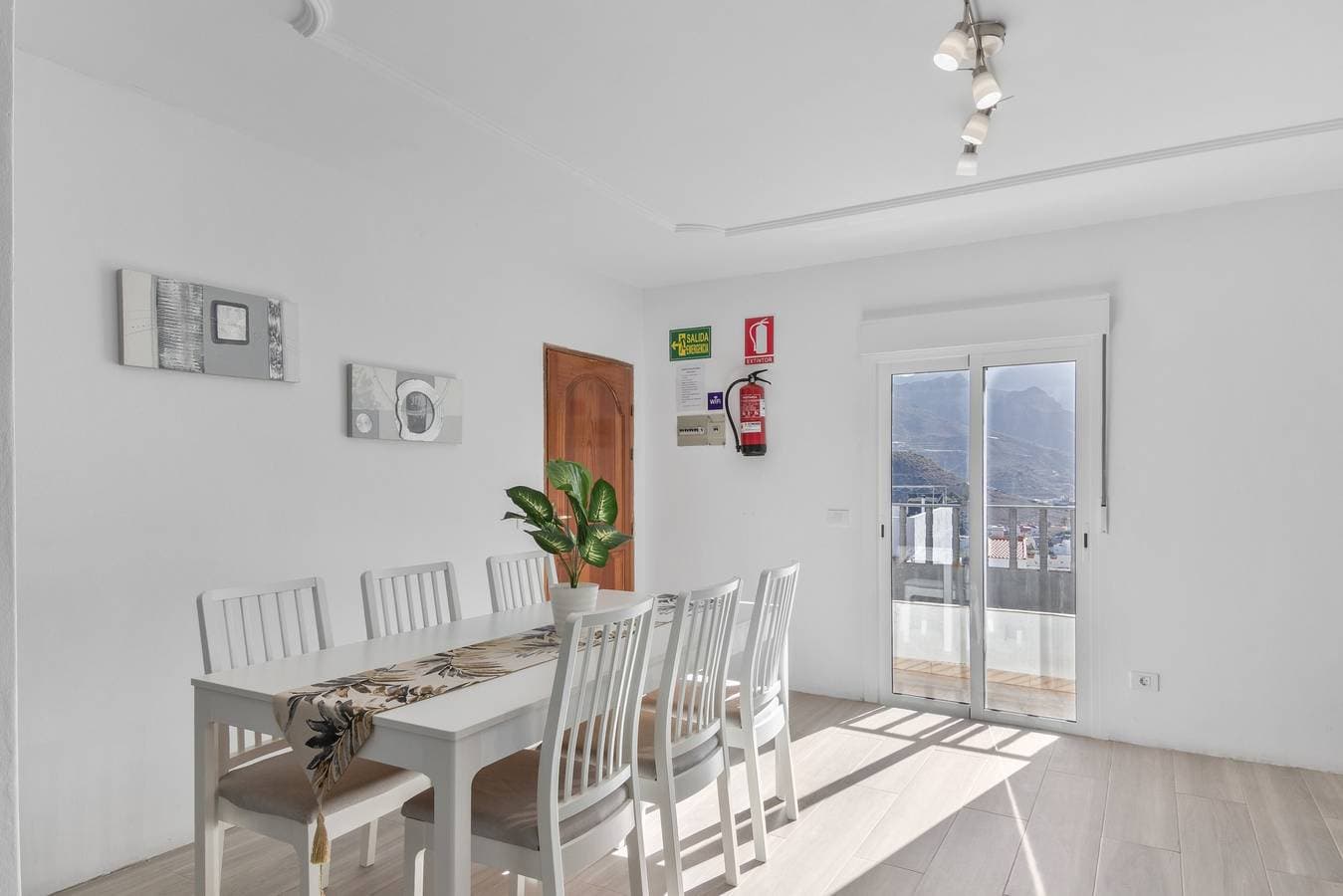 Foto 8 von 33: Ferienhaus 'Zoiben' mit Bergblick, privater Terrasse und Wi-Fi