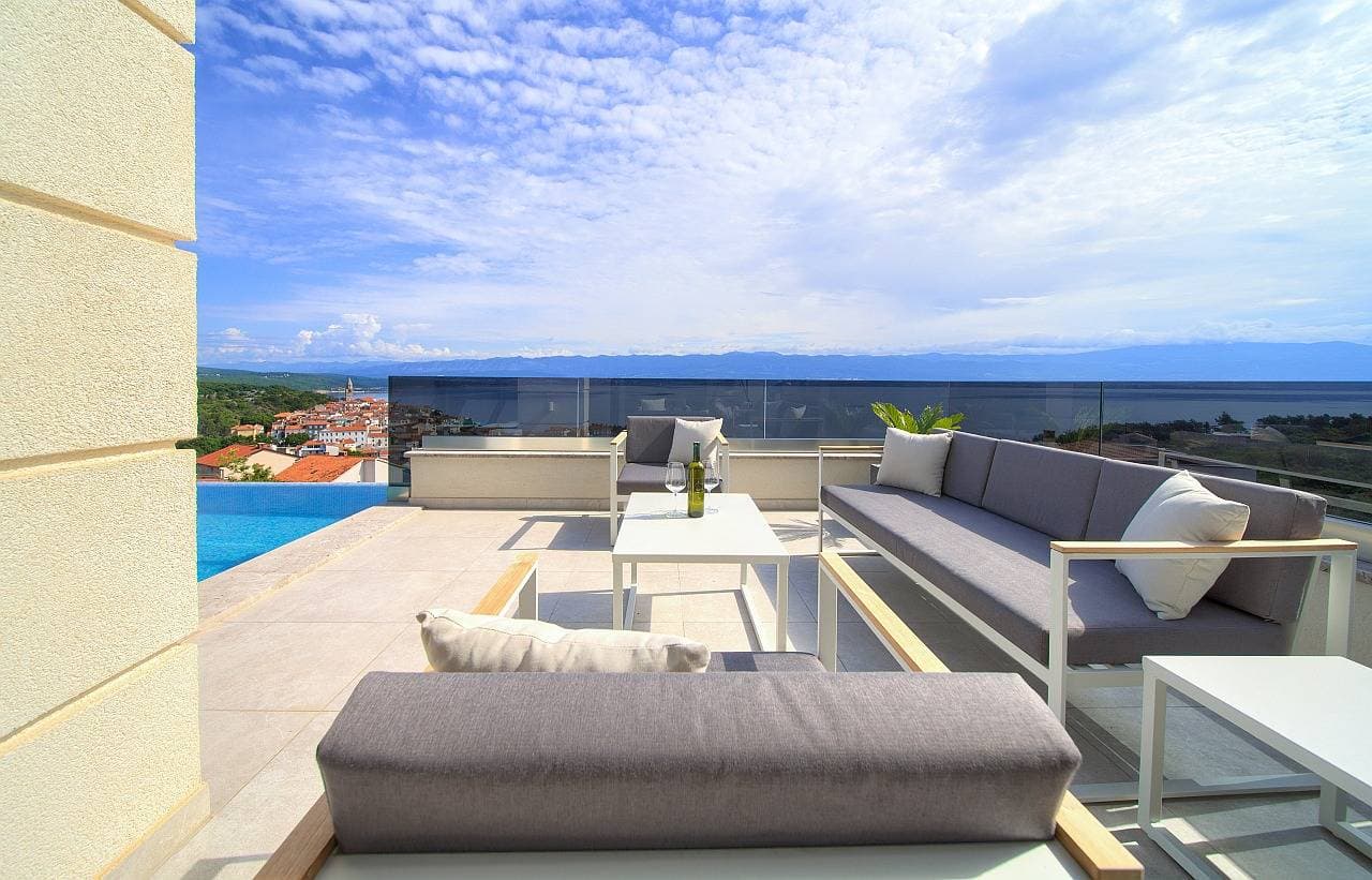 Foto 12 von 78: Villa Majestic mit Sauna und schöner Aussicht