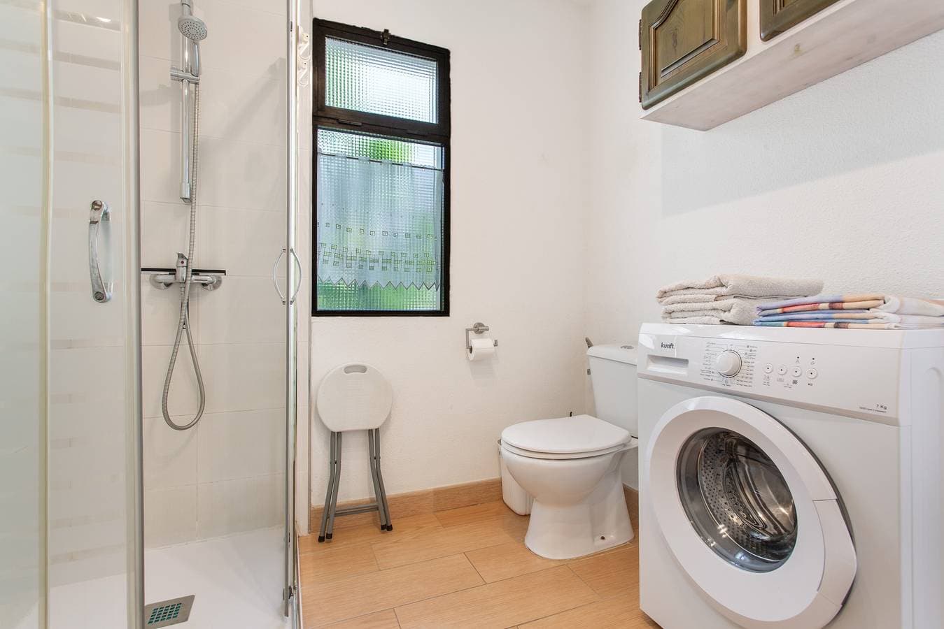 Foto 12 von 29: Ferienwohnung 'Corona Rosa' mit Meerblick, Gemeinschaftspool und WLAN