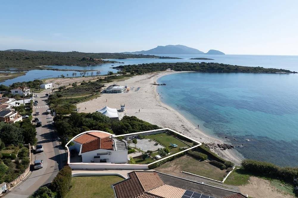 Beachfront Apartment 1