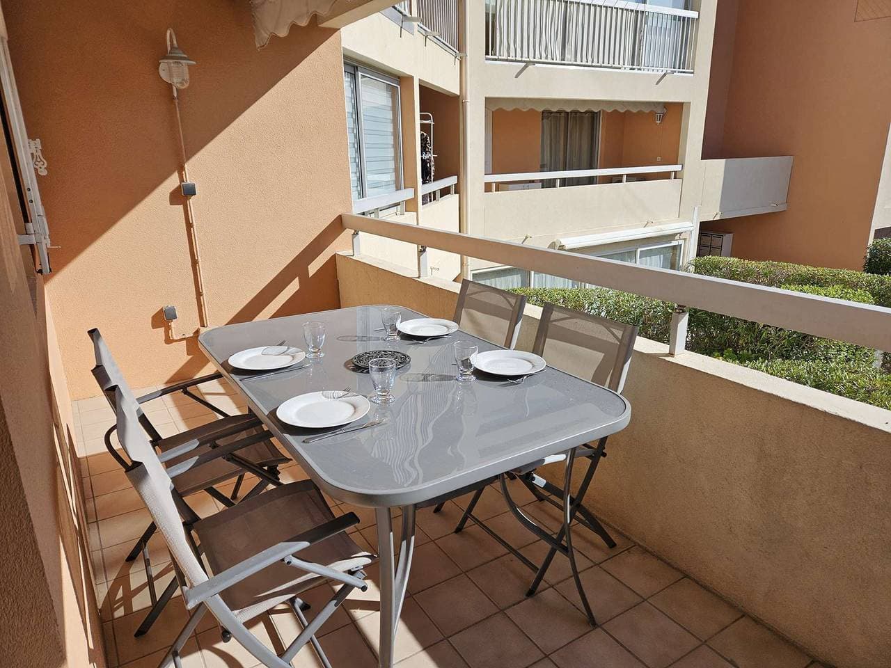 Foto 3 von 12: Swimmingpool, Balkon, Südlage, 4 Personen