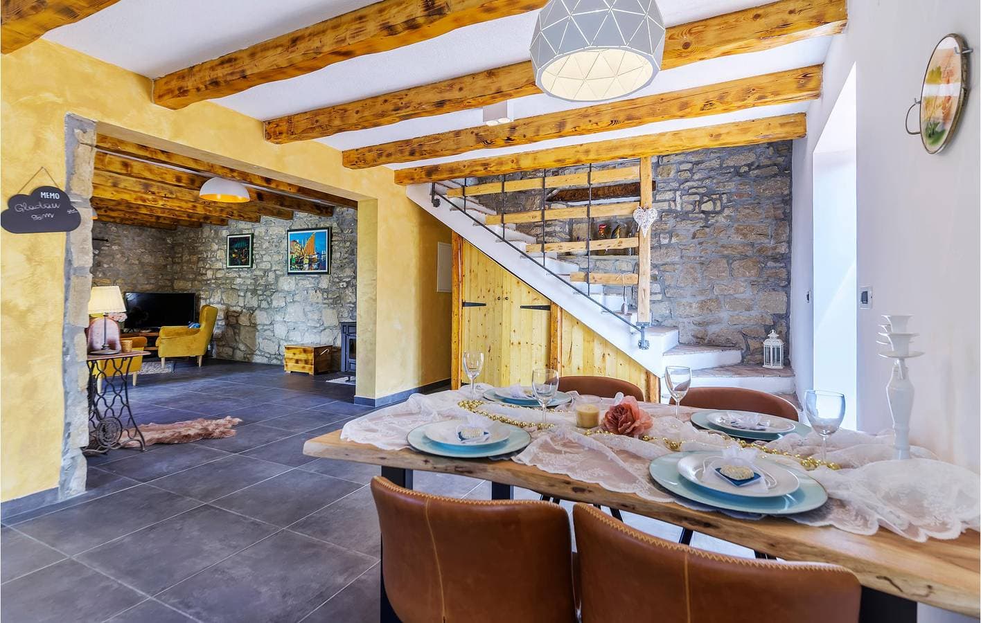 Foto 8 von 33: Charmante 2-Zimmer-Wohnung mit Terrasse in der Nähe des Zentrums von Pazin