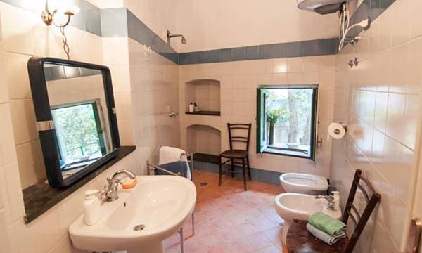Foto 4 von 21: Two-Bedroom House