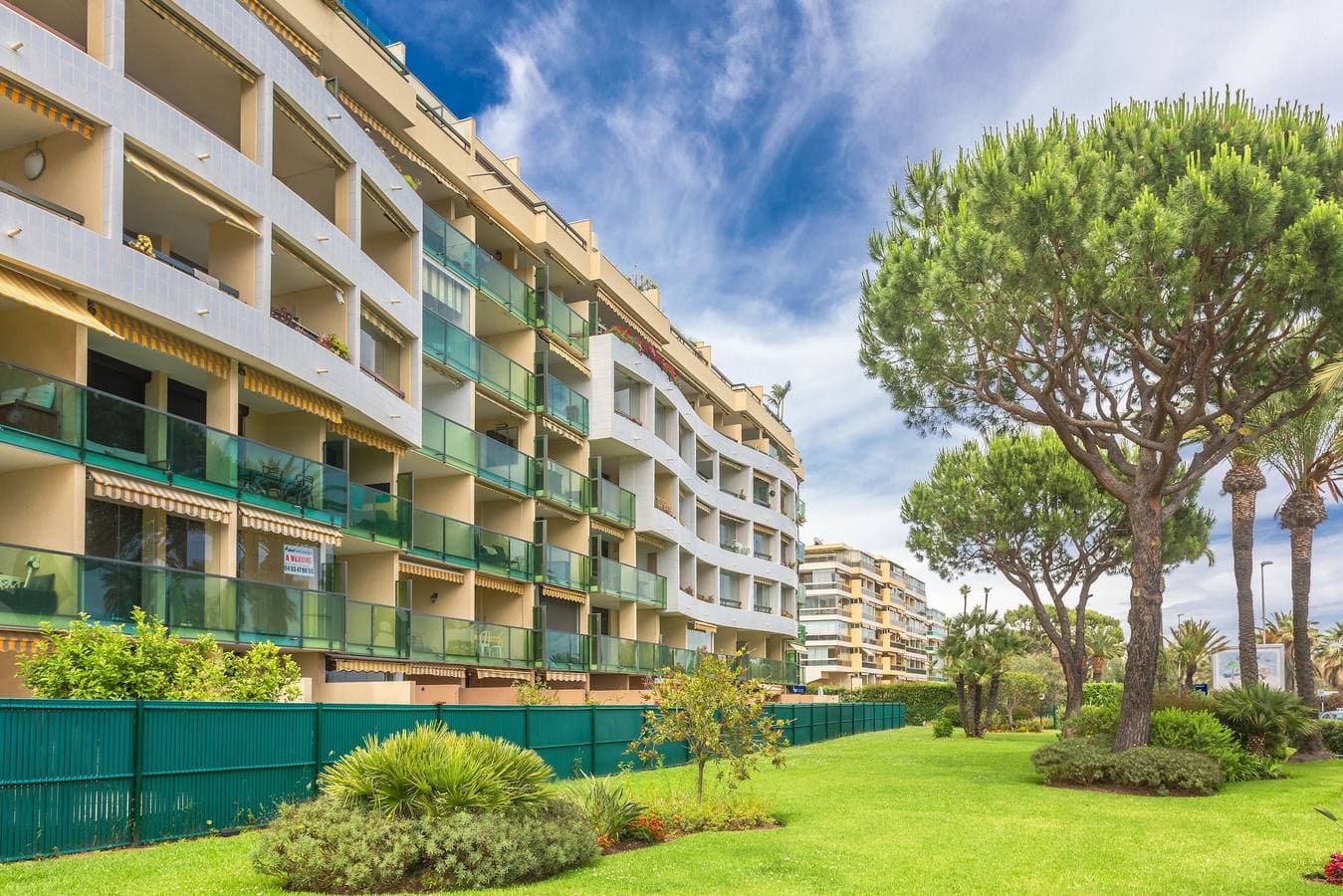Appartement London Cannes - Vue Mer 1