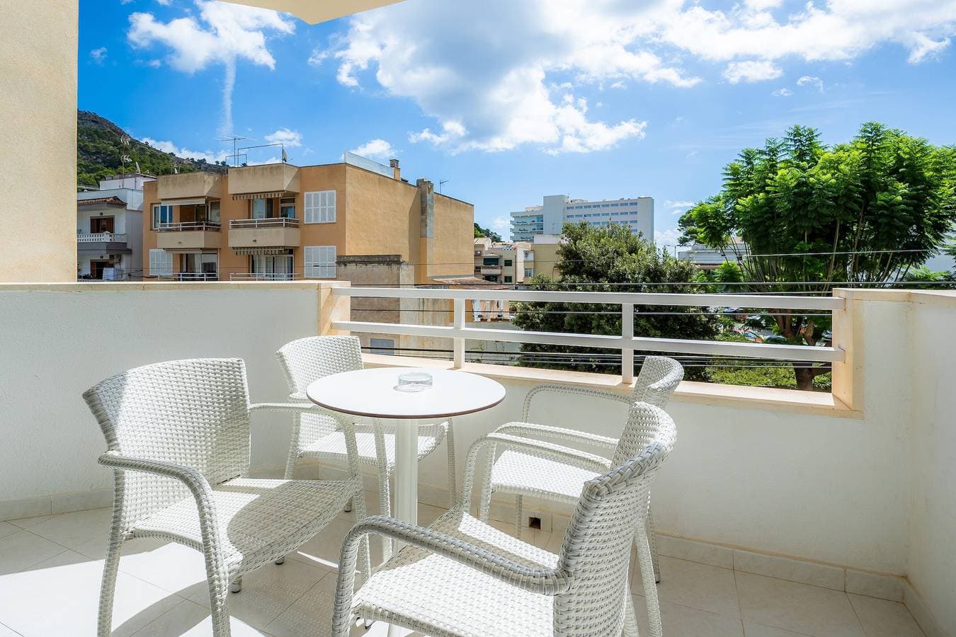 Foto 7 von 29: Ferienwohnung 'Apartament Massanet 1c' mit Balkon, WLAN und Klimaanlage