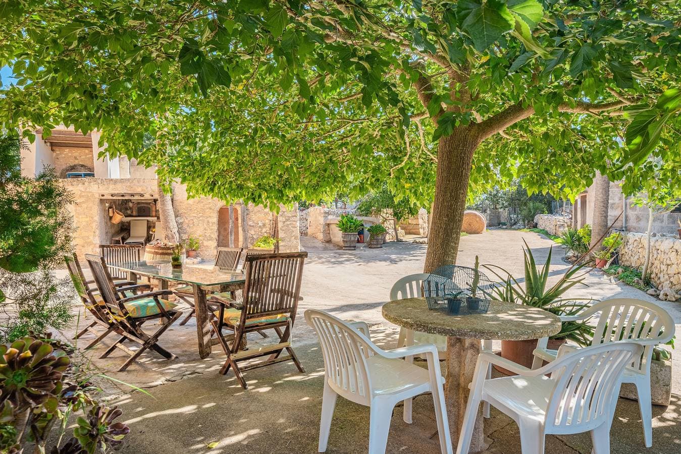 Foto 4 von 25: Landhaus „Ca S'Hereu“ mit Bergblick, privater Terrasse und WLAN