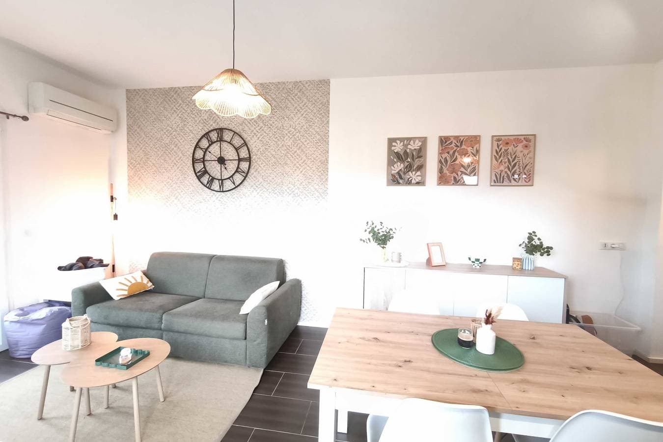 Foto 2 von 13: Ferienwohnung für 4 Personen mit Terrasse