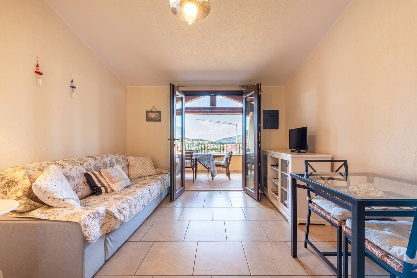 Foto 2 von 28: Ferienwohnung Residenza Agorà, Terrasse und Balkon
