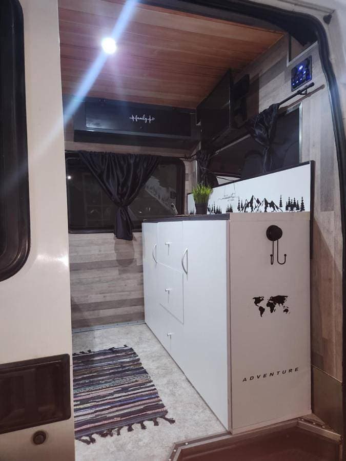 Furgoneta camper 1