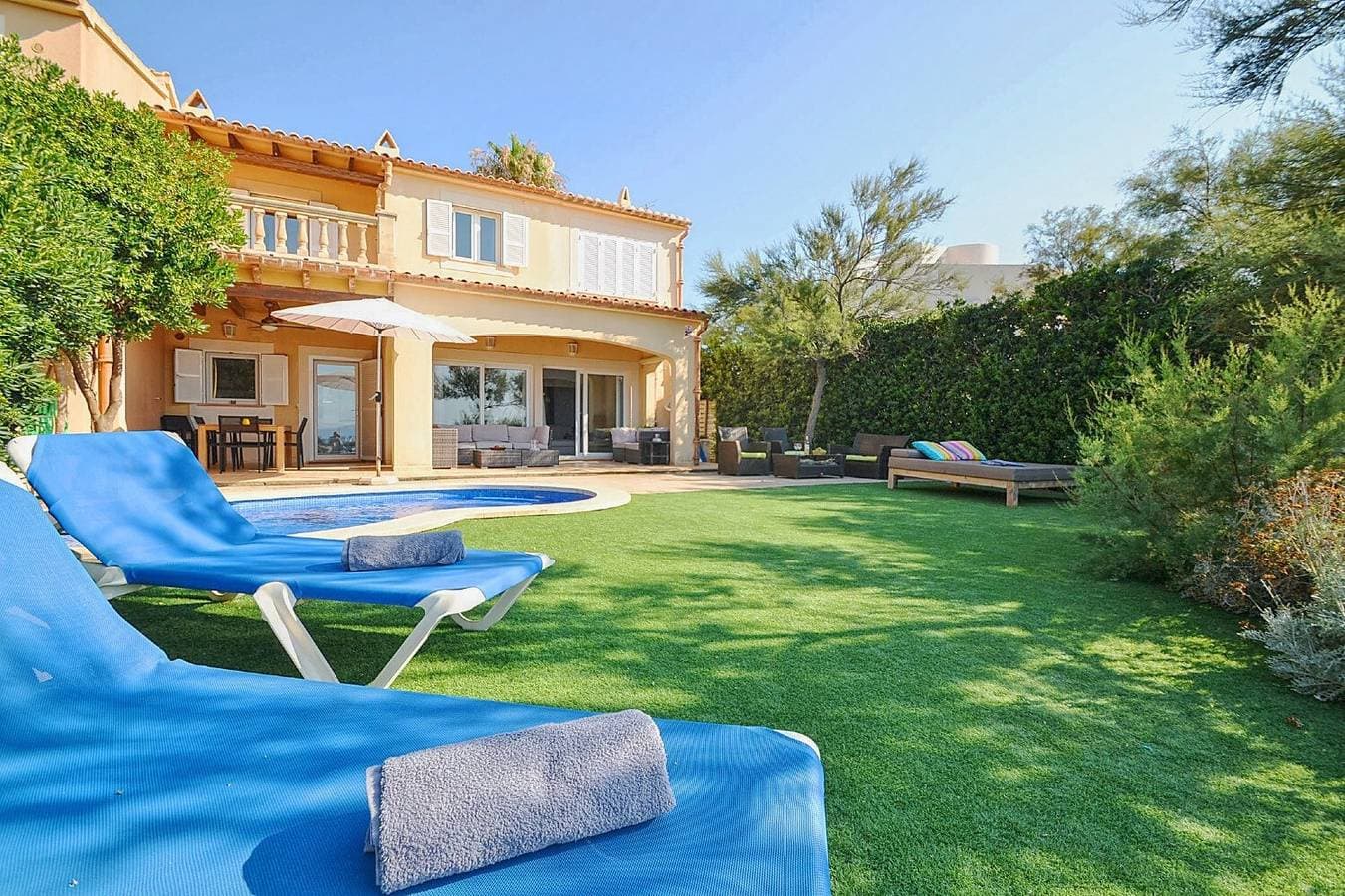 Foto 9 von 28: Ferienhaus 'Embat' mit Meerblick, WLAN und Klimaanlage