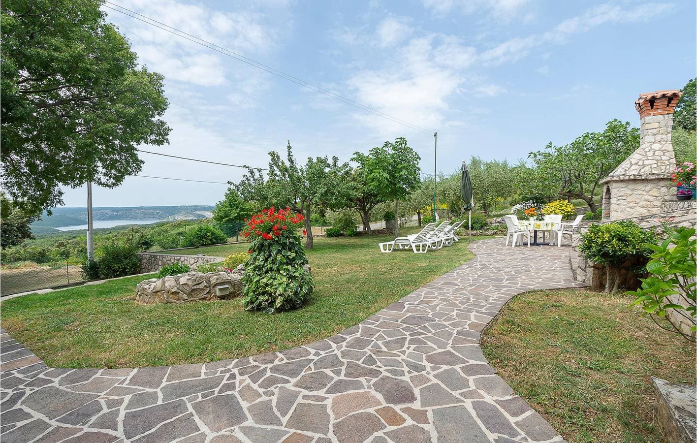 Foto 6 von 39: Gemütliches Apartment mit 1 Schlafzimmer, Meerblick, WLAN und Terrasse, 1,5 km vom Strand entfernt