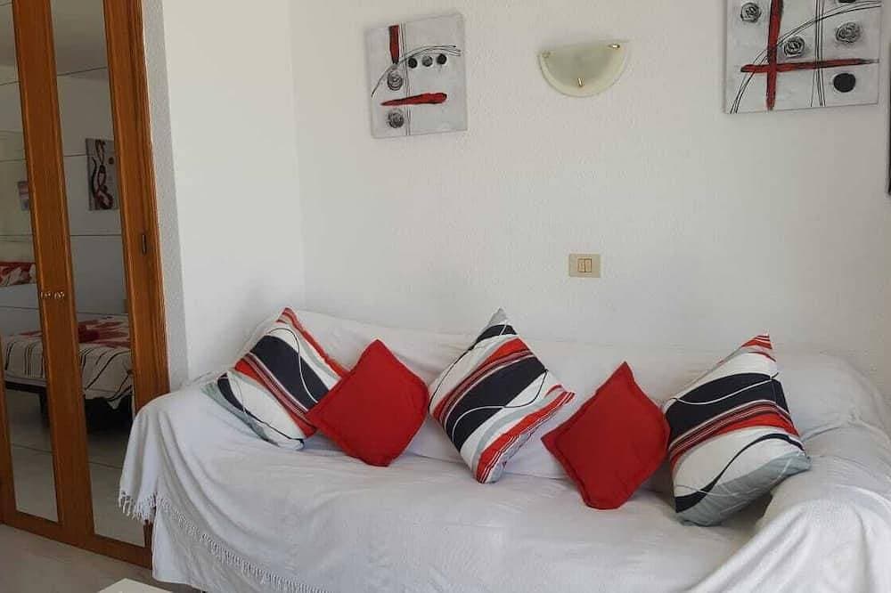 Foto 2 von 27: Schönes Studio-Apartment mit spektakulärem Meerblick und Speisen im Freien
